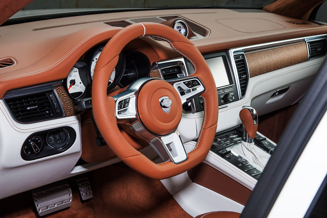 Macan - Interior