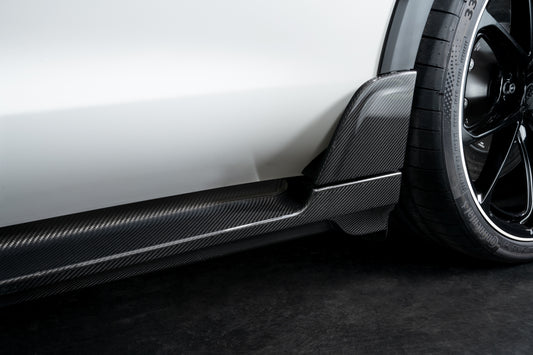 TECHART Carbon Side Skirts with Fin for 9J1 Taycan